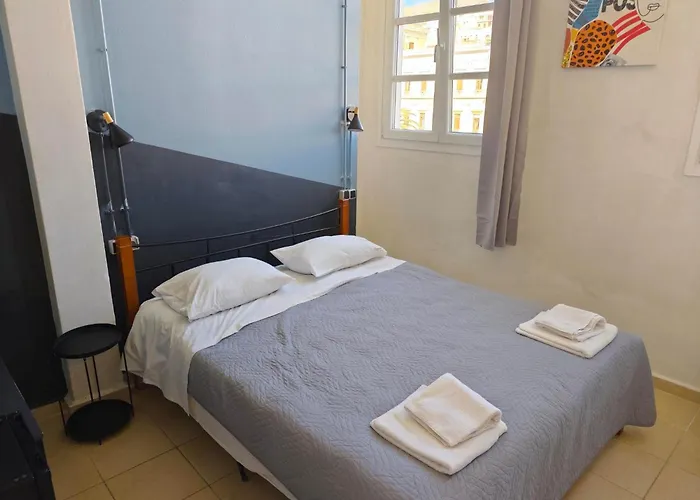 Guest house Habit Ermoupoli